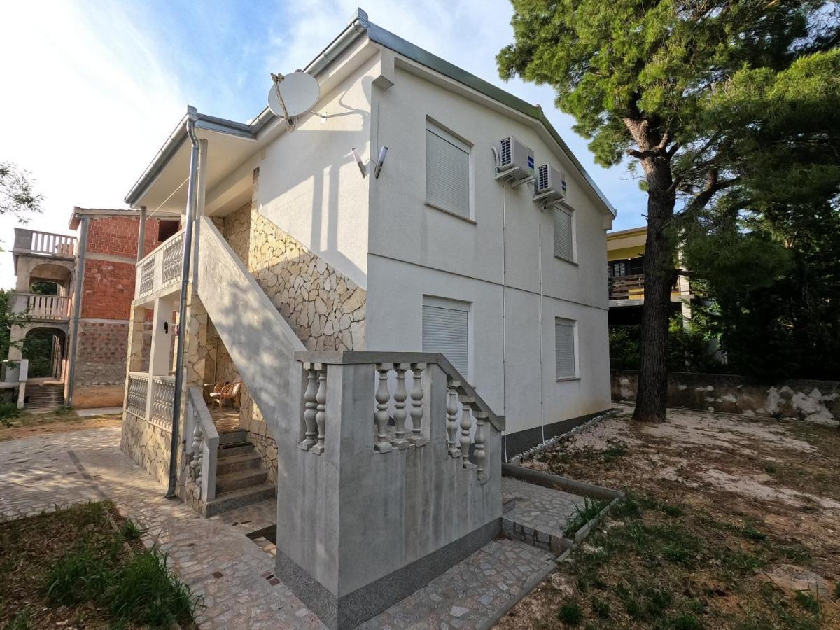 Apartments Lana - 30 M From The Sea Seline Exterior foto