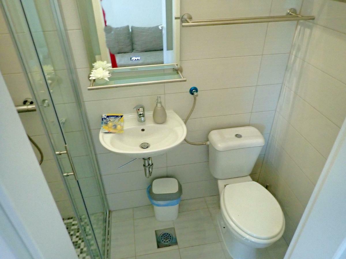 Apartments Lana - 30 M From The Sea Seline Exterior foto